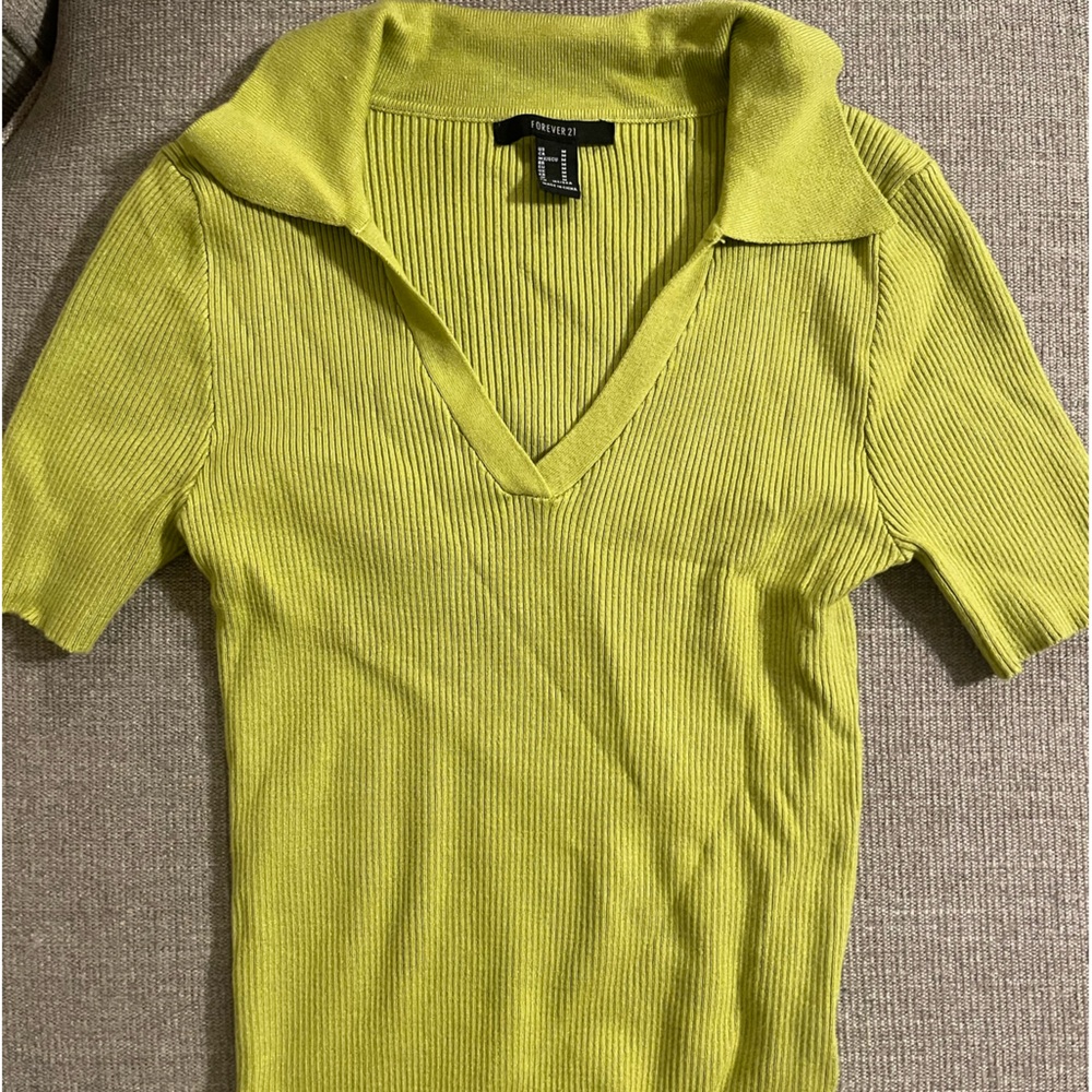 Lime green ribbed top NWOT